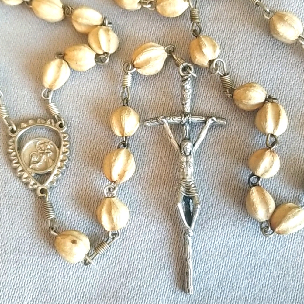 S. Chiara Montefalco UNUSUAL BEADS ROSARY ITALY